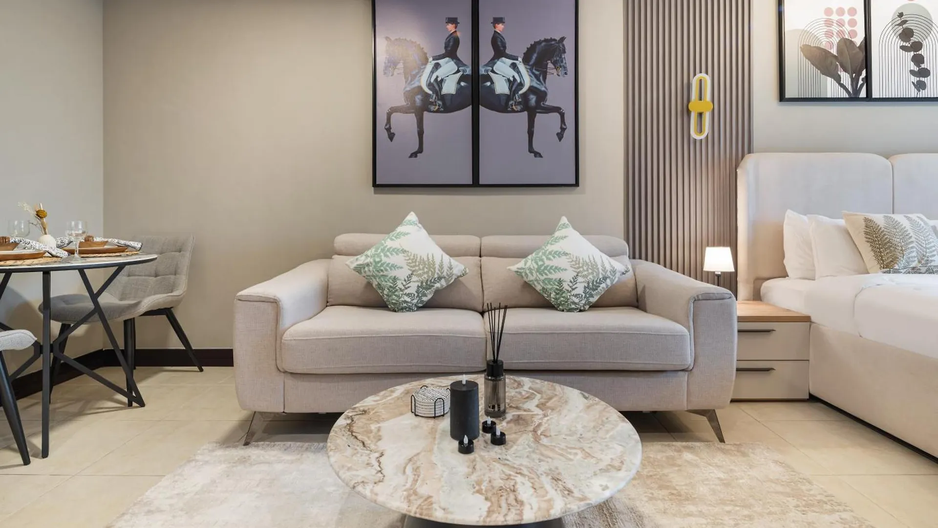 Urban Studio Apartment In Goldcrest Views Jlt Dubaj